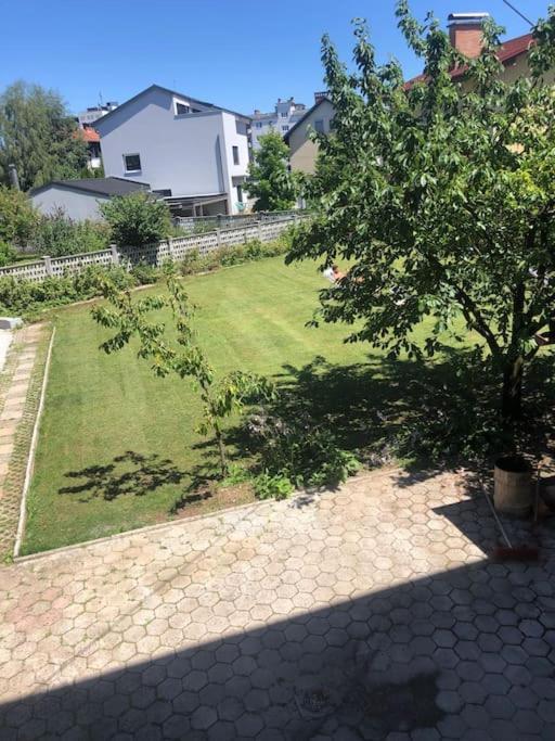 Huge Bbq Garden, Spacious Flat, Ac, Free Parking 4 Ljubljana Exterior photo