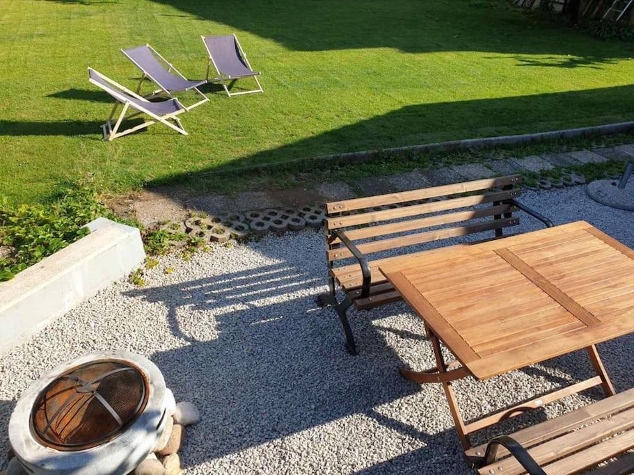 Huge Bbq Garden, Spacious Flat, Ac, Free Parking 4 Ljubljana Exterior photo